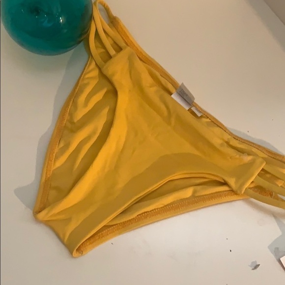 Lspace Bikini bottoms NWOT - Picture 1 of 3